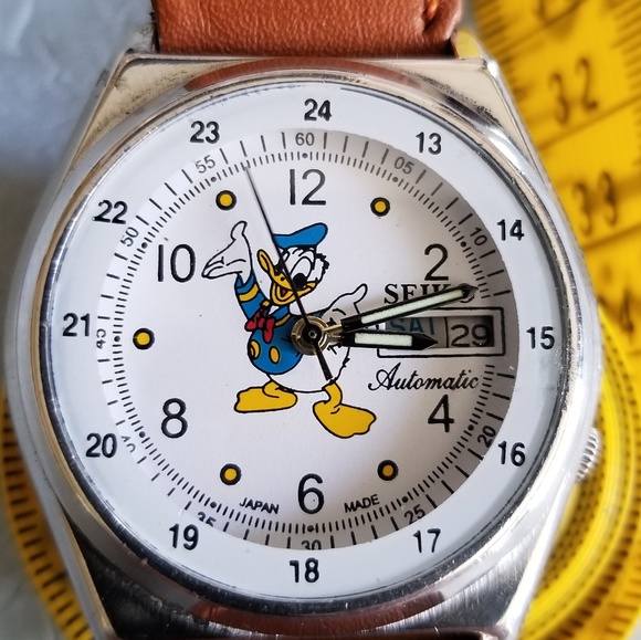 seiko donald duck